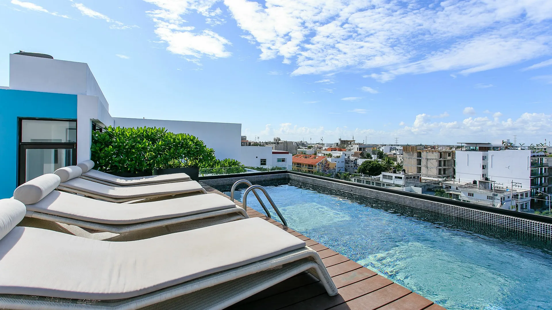 It Building By Playa Moments Daire Playa del Carmen 0*,