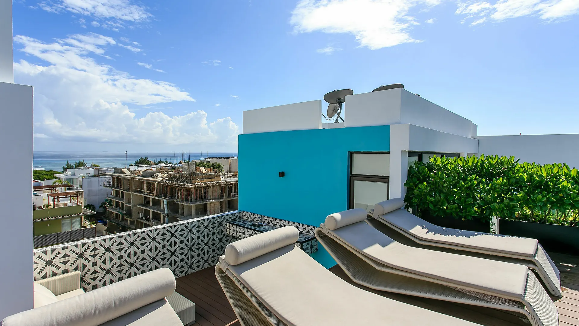 It Building By Playa Moments Daire Playa del Carmen Meksika